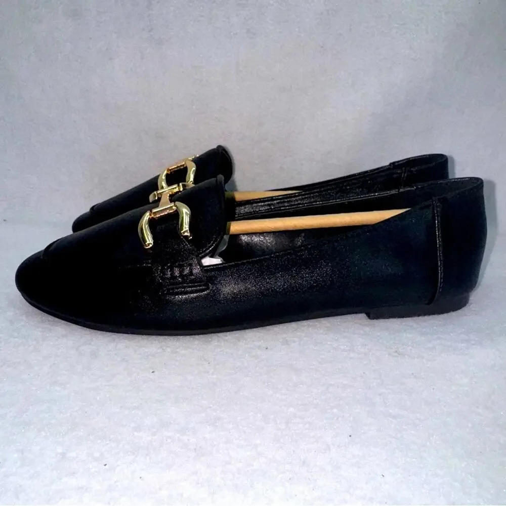 NWT Women’s Faux Leather London Rebel Snaffle Trim Flats Shoes Black size 6